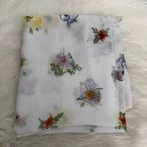 Accessorize London White Floral Print Lightweight Wrap Scarf OS